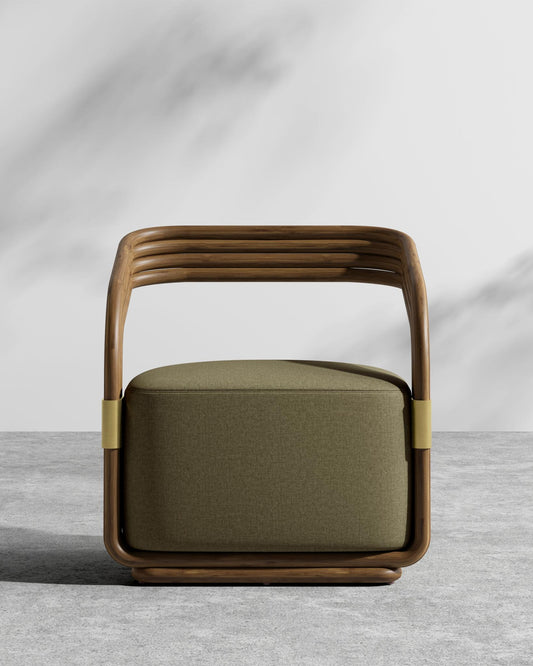 Curva Outdoor Lounge Chair