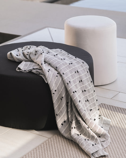 Nova Outdoor Pouf