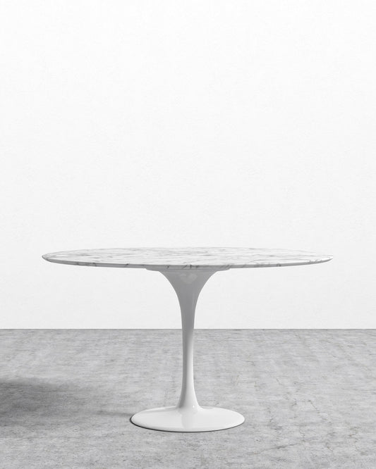 Tulip Table Round - Carrara